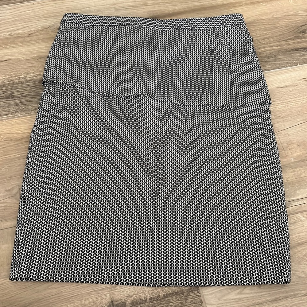 The Limited -- Geometric Back Slit Ruffles A Line Midi Skirt